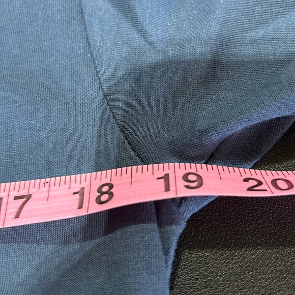 Salt Life A Day In The Life,Pre-shrunk cotton,tagless crewneck,logo front & back - Picture 7 of 9